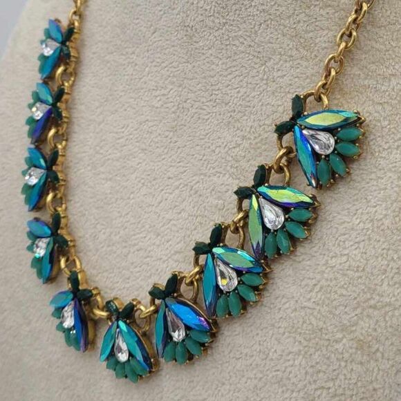J Crew Shades of Blue Crystal Statement Necklace and Earrings. - Picture 9 of 11